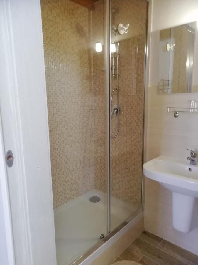B&B Casa Delfina Capoterra Dış mekan fotoğraf